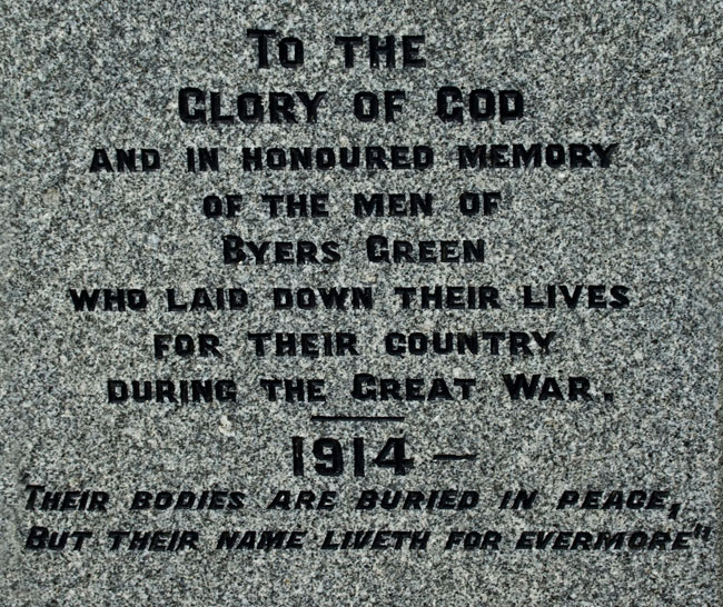 The War Memorial at Byers Green, Co. Durham (Photo : Edward Nicholl)