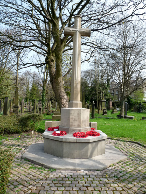 The Cross of Sacrifice - Bradford (Undercliffe) Cemetery