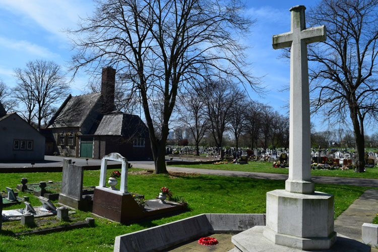 East London Cemetery, Plaistow