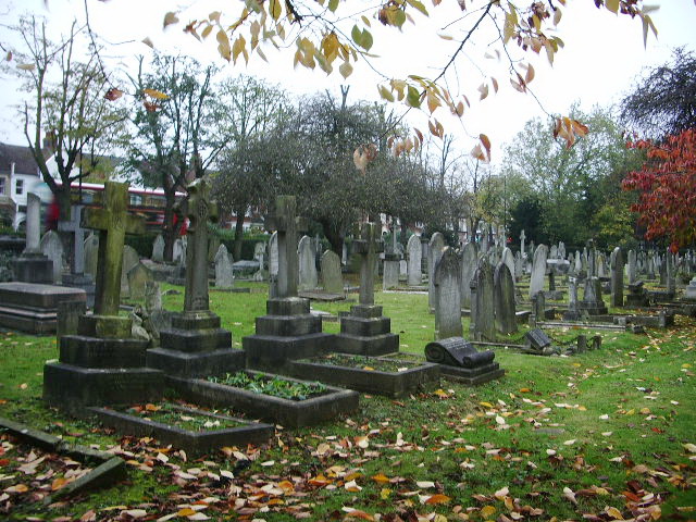 Fulham Palace Road Cemetery