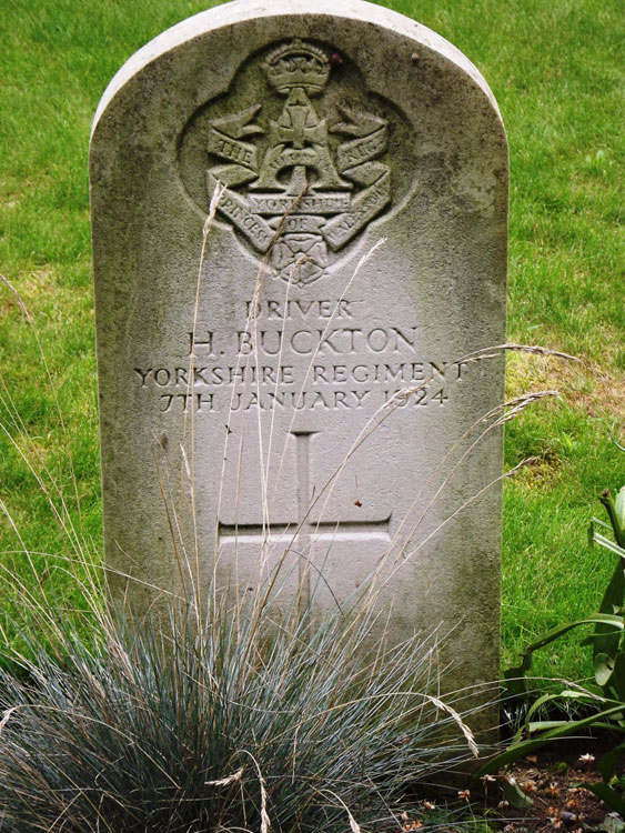 The headstone for Driver H Buckton of the Yorkshire Regiment, Died 7 January 1924