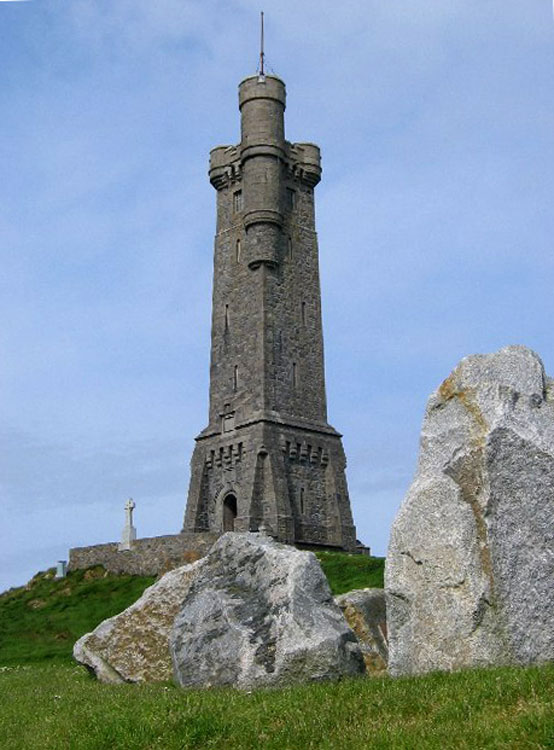 The Isle of Lewis War Memorial (1)
