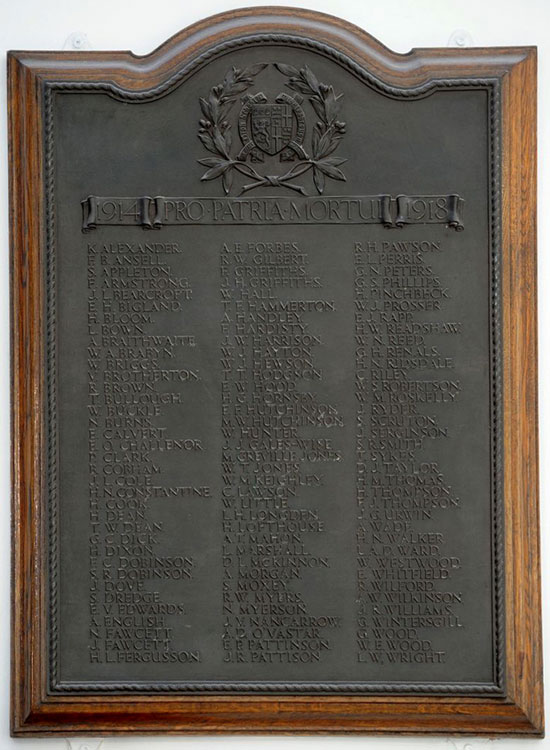 The First World War Memorial, Middlesbrough College