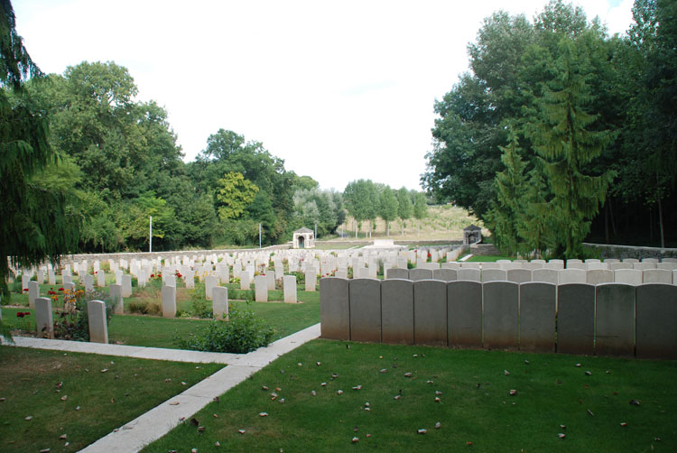 Becourt Military Cemetery, Becordel-Becourt