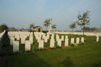 Croix-du-Bac British Cemetery, Steenwerck 