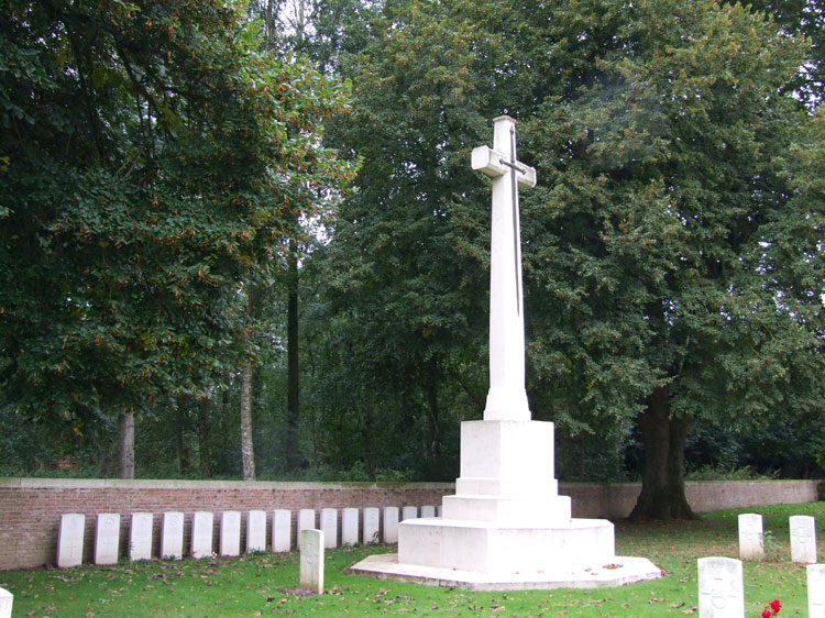 Hebuterne Military Cemetery - 2