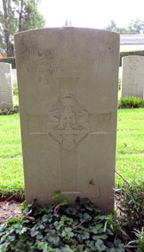 Private Tom Davis Woodthorpe. 3264