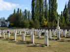 Louez Military Cemetery, Duisans