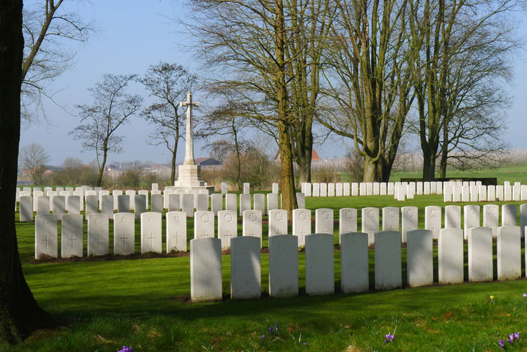 Maple Copse Cemetery with the Cross of Sacrifice