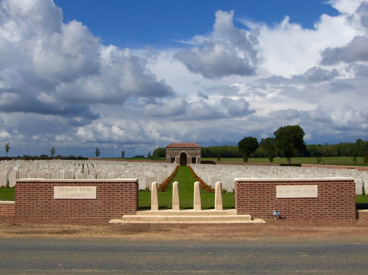 Queant Road Cemetery, Buissy - 3