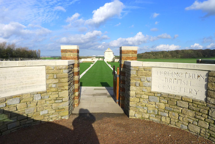 Terlincthun British Cemetery (2)