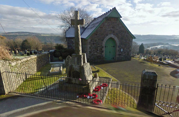 The Albaston (Cornwall) War Memorial in Albaston Cemetery