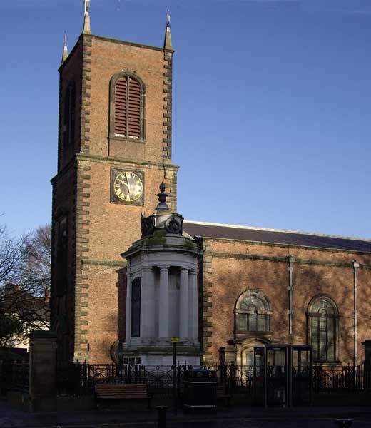 The Stockton-on-Tees War Memorial, outside the town's parish church of St. Thomas.