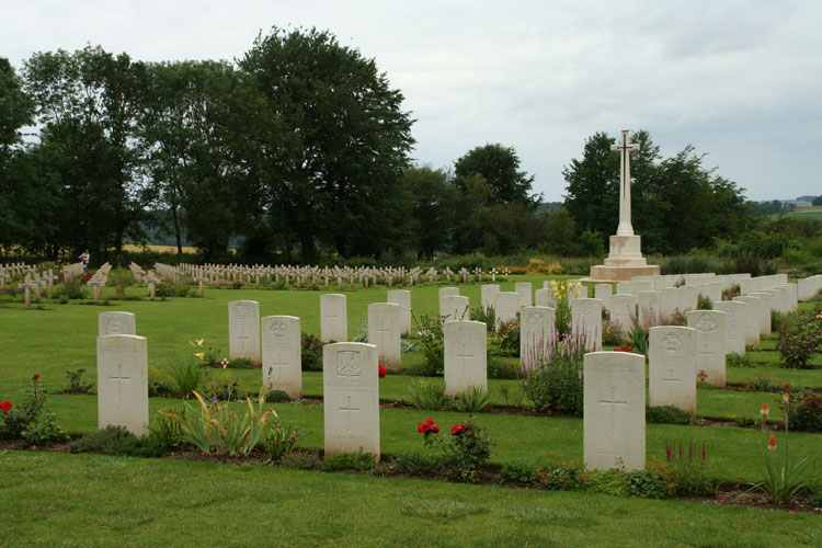 The British Cemetery at Thiepval (02)