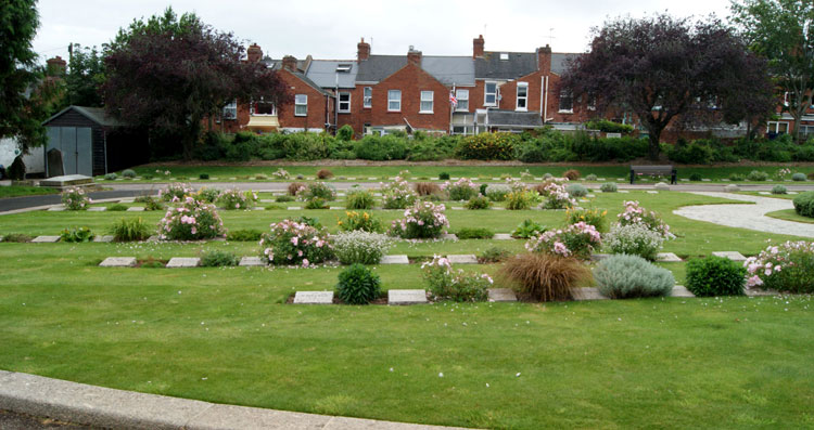 The First World War Graves by the Memorial in Exeter Higher Cemetery
