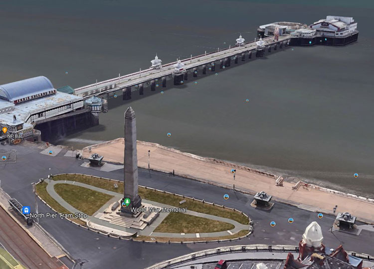 The Blackpool War Memorial by the North Pier. The WW1 Commemorations are on "chests" on the North and South sides of ther memorial.