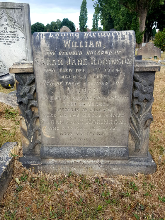 The Robinson Family Grave on which Private Harry Robinson is Commemorated.
