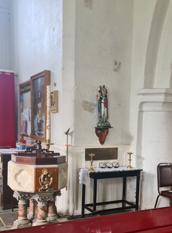 The First World War Memorial in St. Andrew's Church, Bolton-upon-Dearne - 2