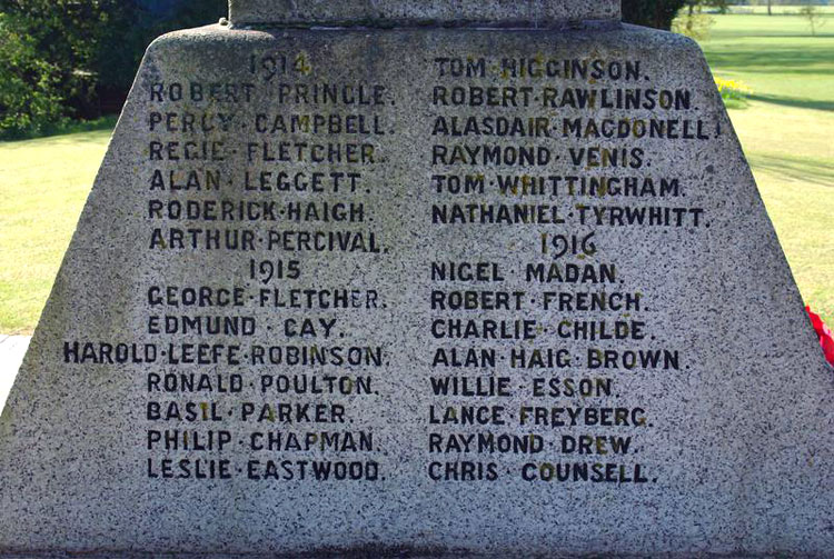 Names for 1914 - 1916 on the Dragon School War Memorial