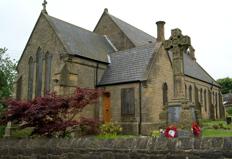 St. Thomas's Church, Eighton Banks, and the Eighton Banks War memorial