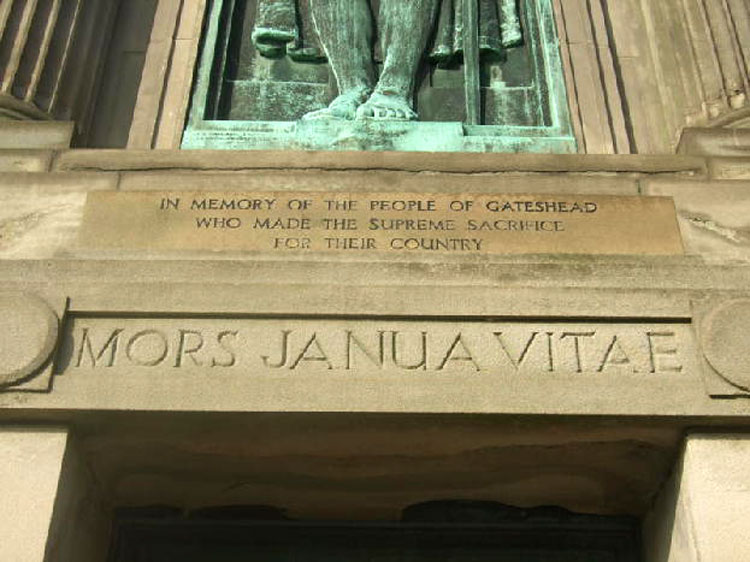 Dedication on the Gateshead Cenotaph