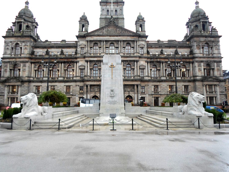 The Glasgow Cenotaph in George Square