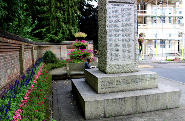 First World War Names "S" - "K" on the Leighton Buzzard War Memorial