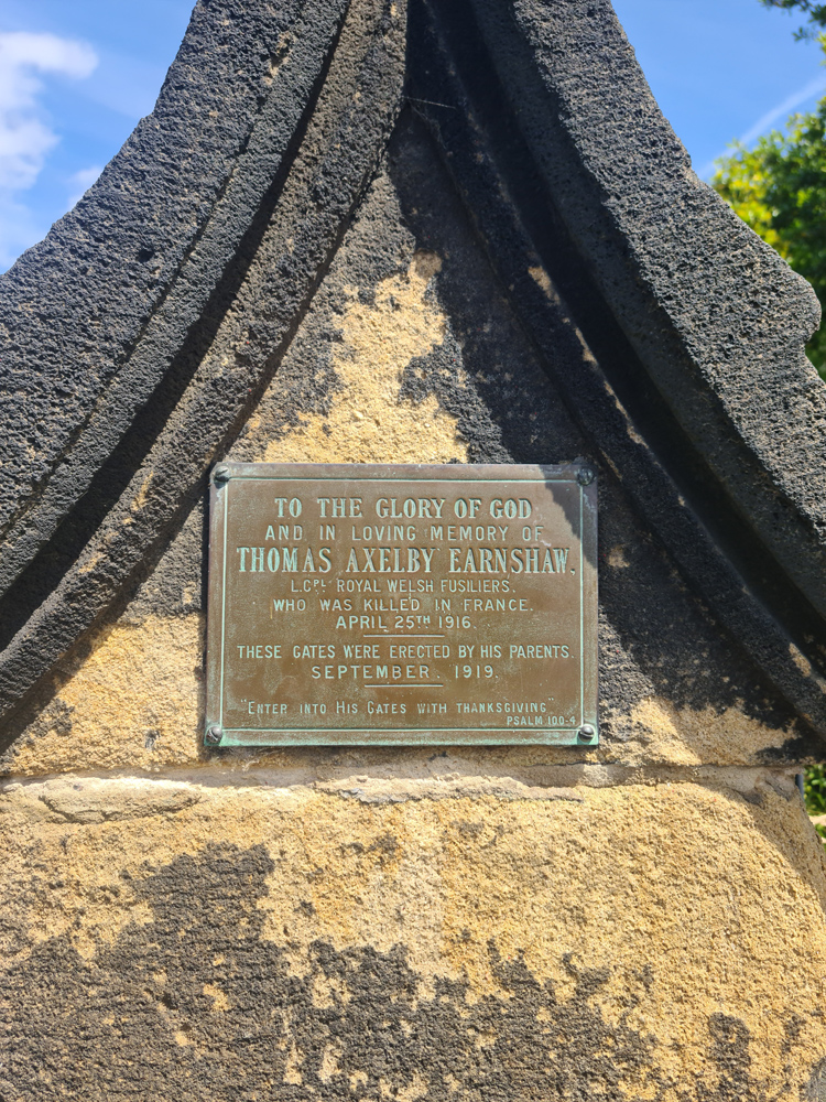 Memorial Plaque to L/Cpl Thomas Axelby Earnshaw on the Gates of Christ Church, Heeley (Sheffield)